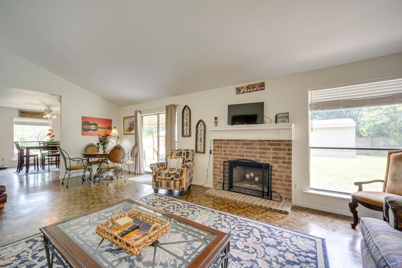 Mcqueeney Vacation Rental About 10 Mi To New Braunfels 外观 照片