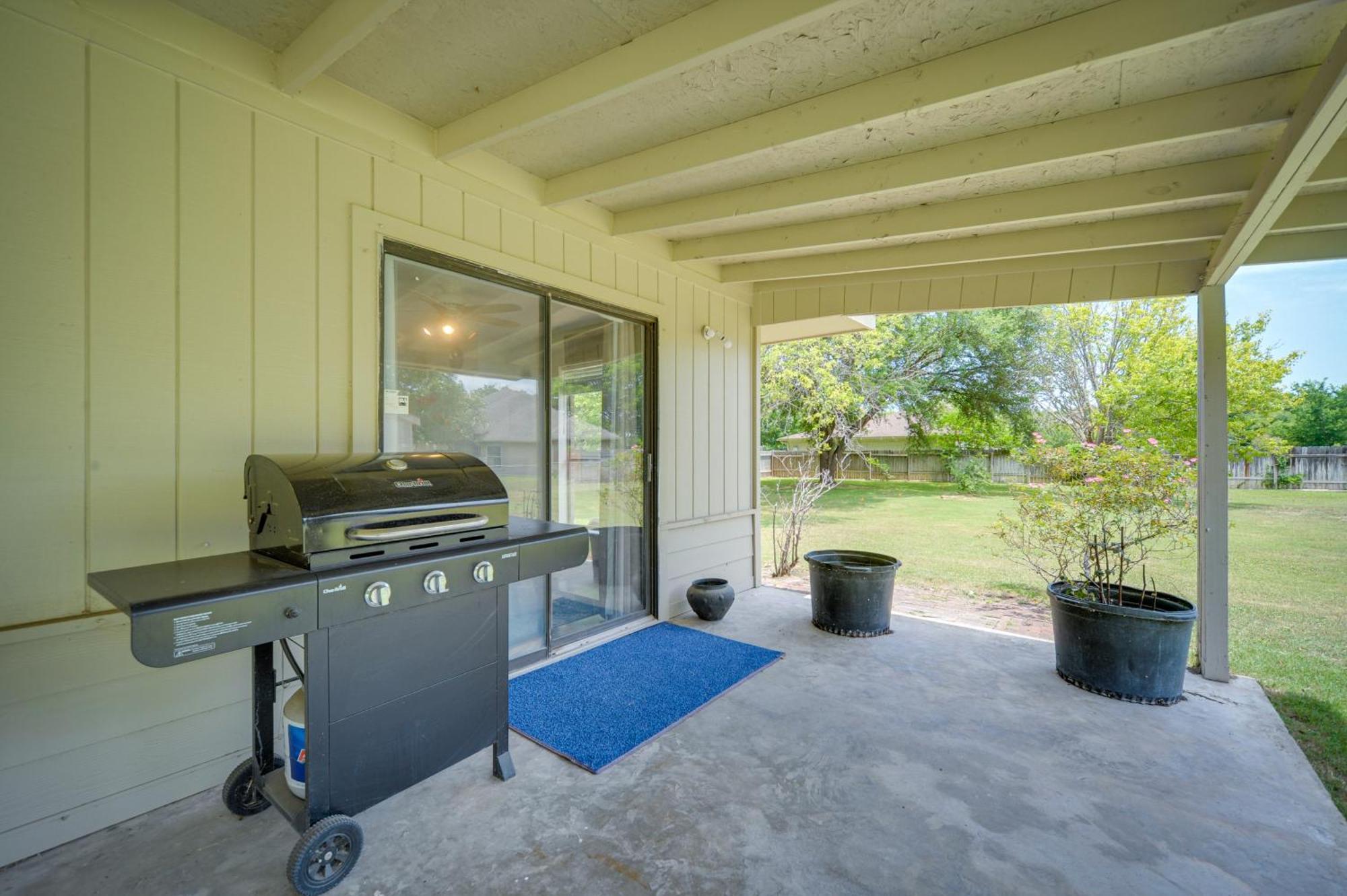 Mcqueeney Vacation Rental About 10 Mi To New Braunfels 外观 照片